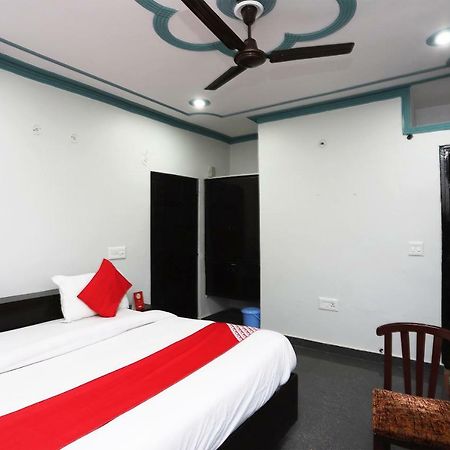 Oyo 43694 Hotel Hillson Pauri Εξωτερικό φωτογραφία