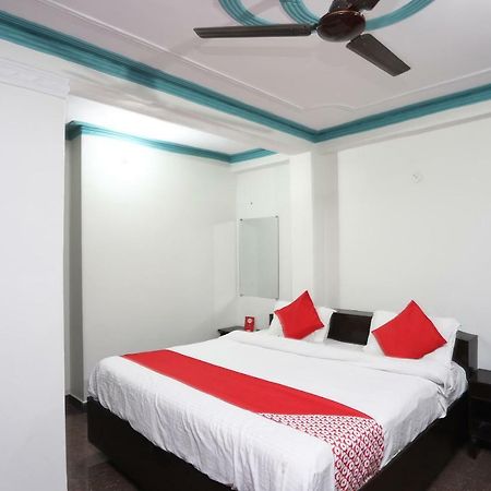 Oyo 43694 Hotel Hillson Pauri Εξωτερικό φωτογραφία