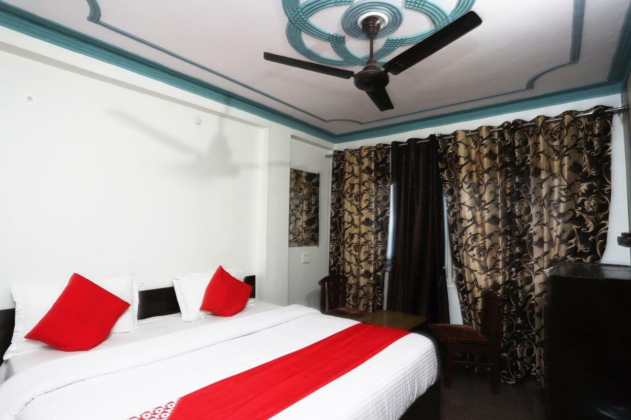 Oyo 43694 Hotel Hillson Pauri Εξωτερικό φωτογραφία