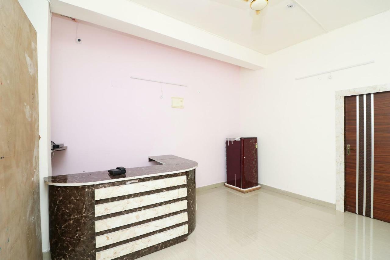 Oyo 43694 Hotel Hillson Pauri Εξωτερικό φωτογραφία